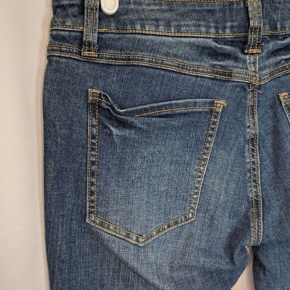 CAbi Skinny Jeans Style # 918 - Size 6 - Picture 9 of 11